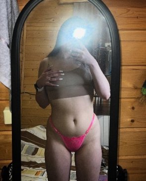 Виолетта, 23