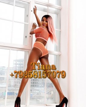 Tiana, 19